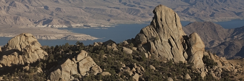 Hoover-rock-w